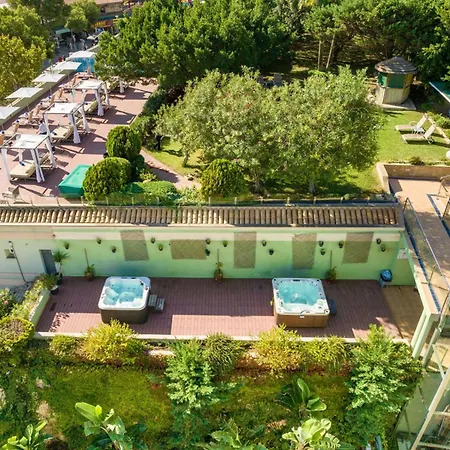 Agua Hotel 4*
