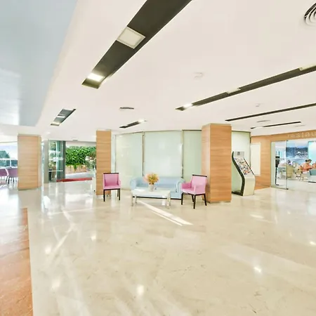 Agua Hotel