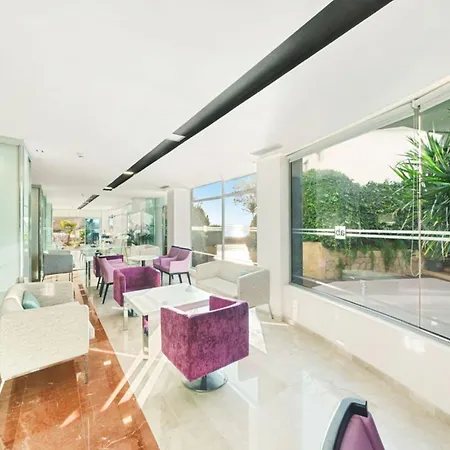 Hotel Agua 4*